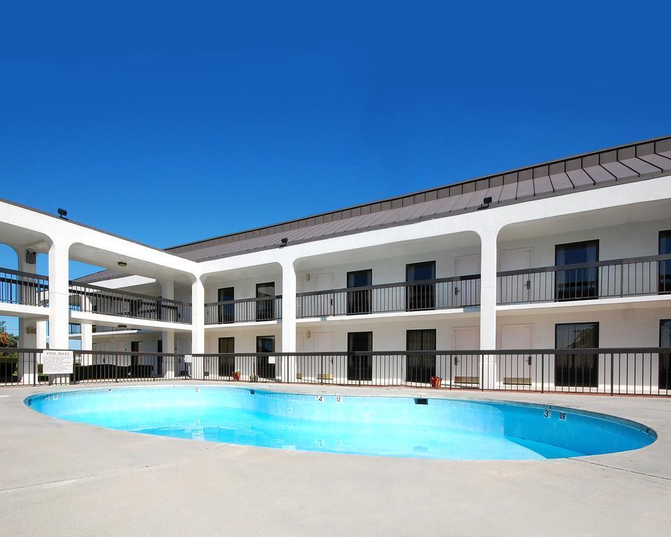 Quality Inn Christiansburg - Blacksburg Esterno foto