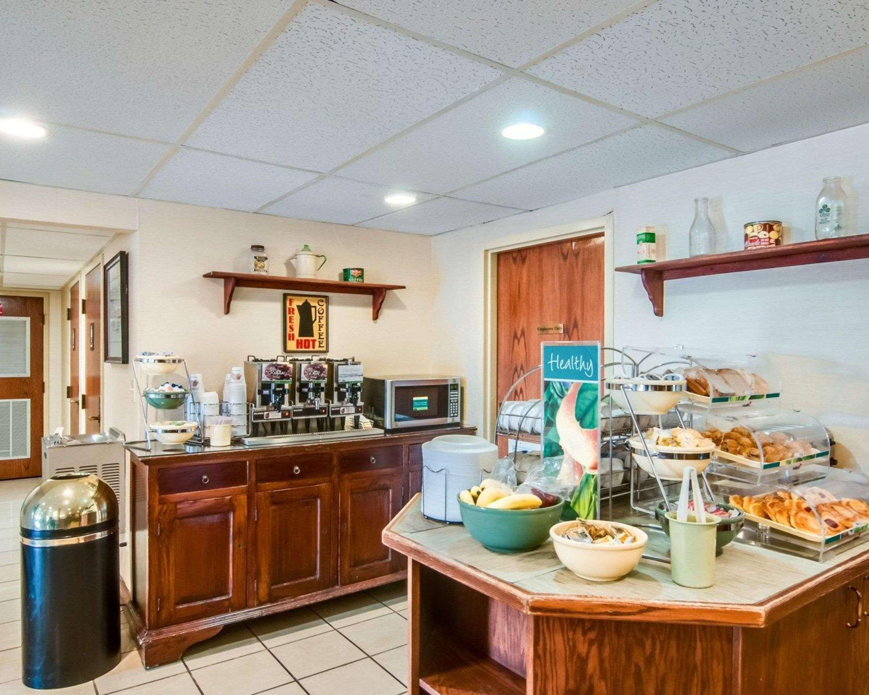 Quality Inn Christiansburg - Blacksburg Esterno foto
