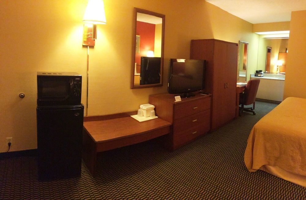 Quality Inn Christiansburg - Blacksburg Esterno foto
