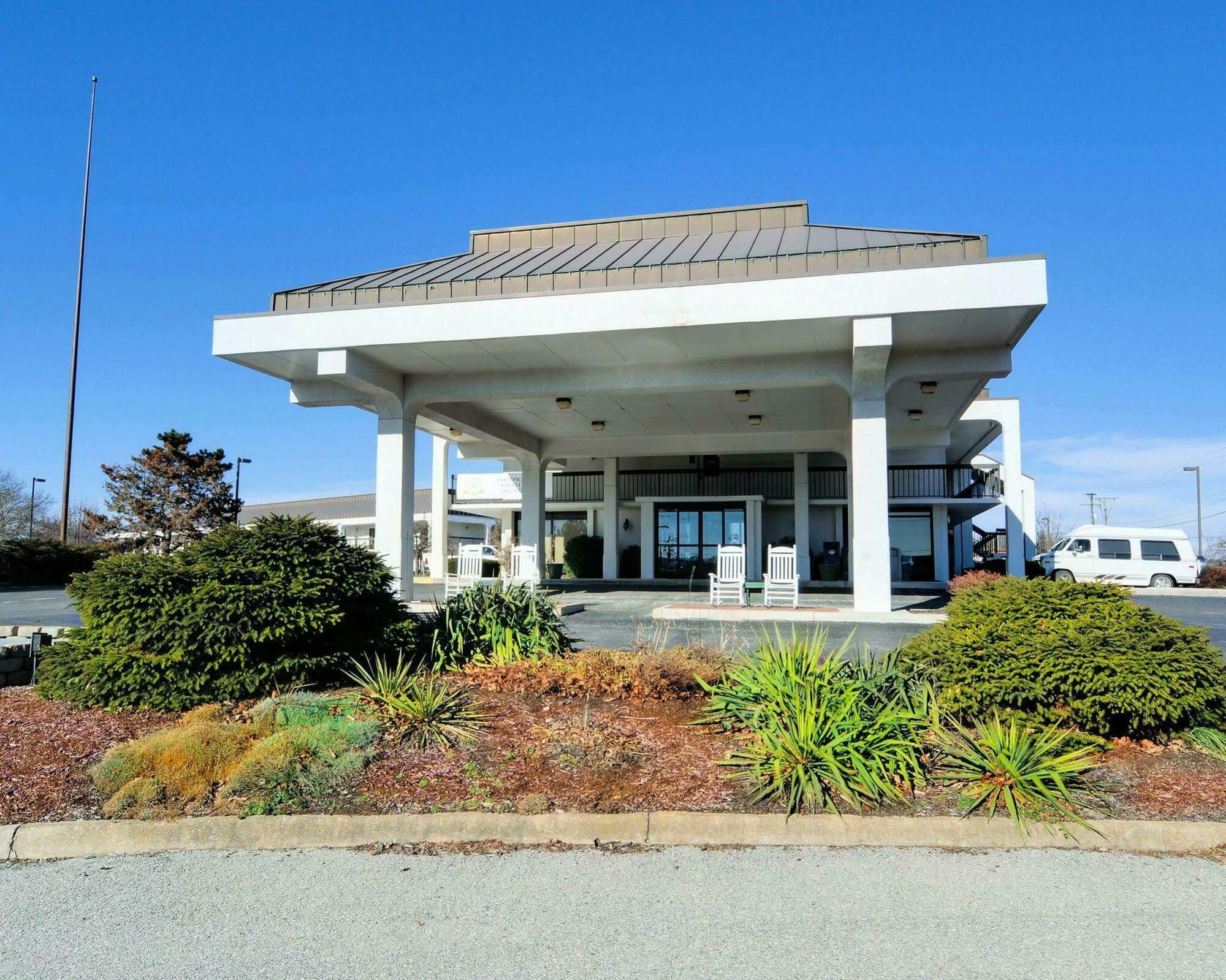 Quality Inn Christiansburg - Blacksburg Esterno foto